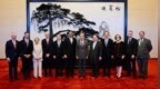 王毅会见美中贸易全国委员会董事会代表团