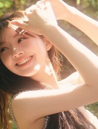 赵露思初夏朦胧滤镜大片
